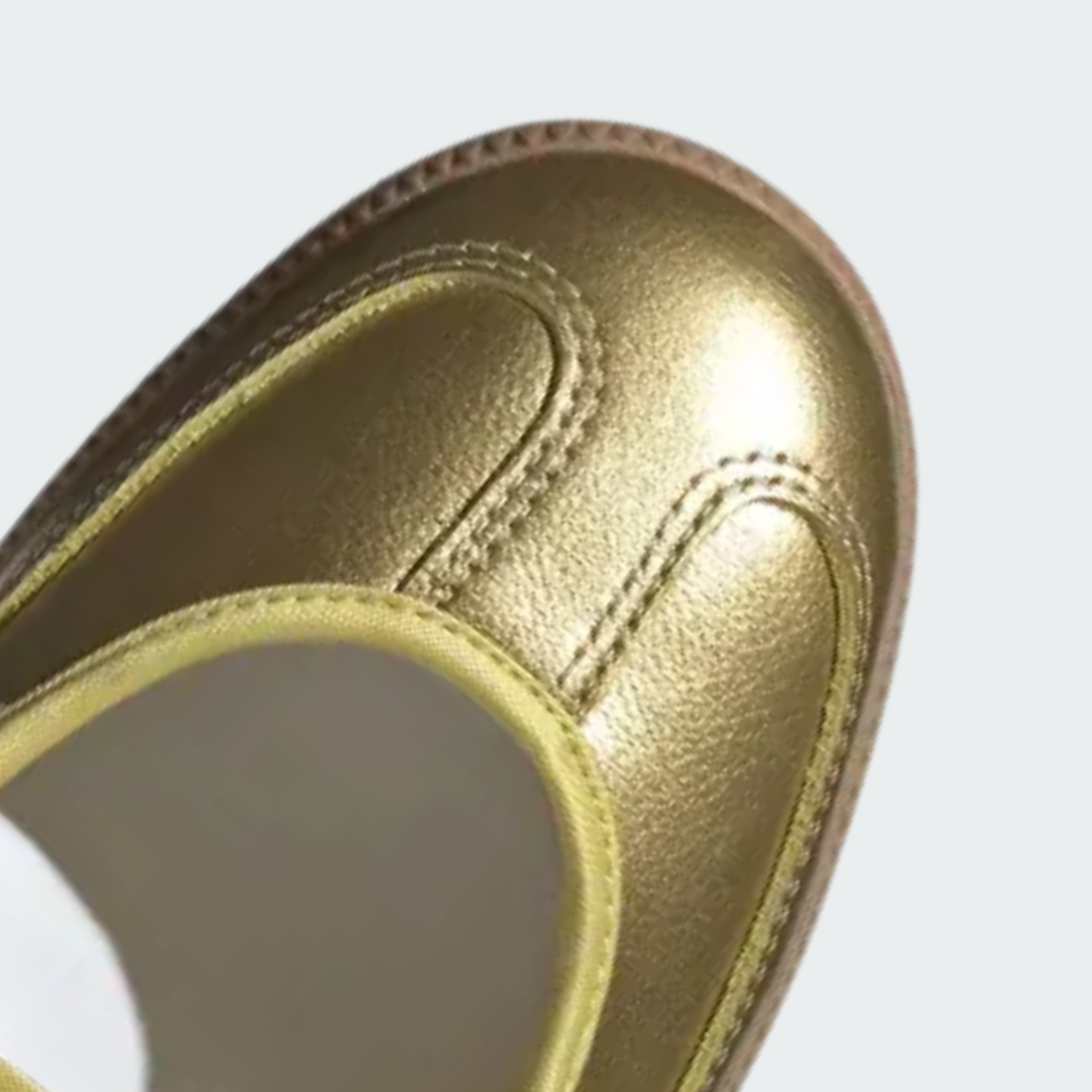 Originals Jane Metallic Gold